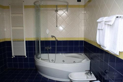 Hotel De La Ville Bereguardo Szoba fotó